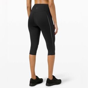 1 Lululemon Gloss Trim Run Super High-Rise Crop 17" - Black